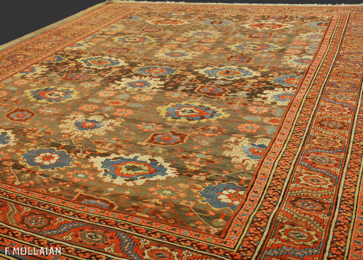 A Large Antique Persian Bakshaish Carpet n°:29041726